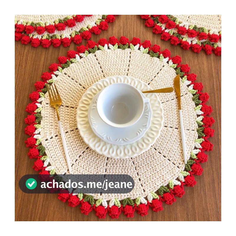 Sousplat de Crochê com Detalhes Florais - Feito à Mão