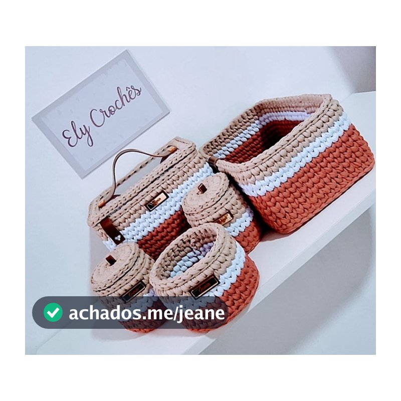 Kit Higiene crochê bebê em Fio de Malha 5 peças.