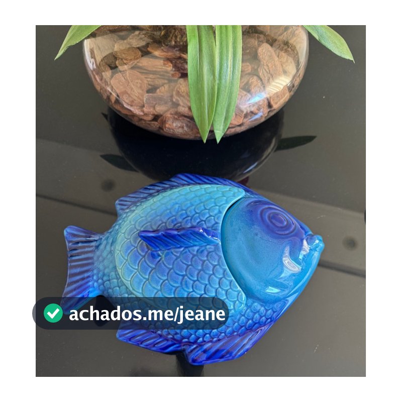 Sopeira com Tampa Formato de Peixe em Cerâmica