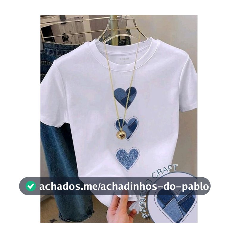 Camiseta Feminina Bloco de Corações Azuis Jeans Estampa Patchwork Casual Moderna Manga Curta