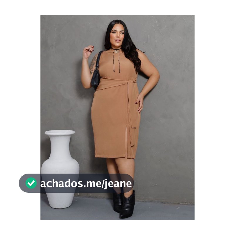 Vestido Plus Size Sofisticado Elegante Moderno com Modelagem Atemporal