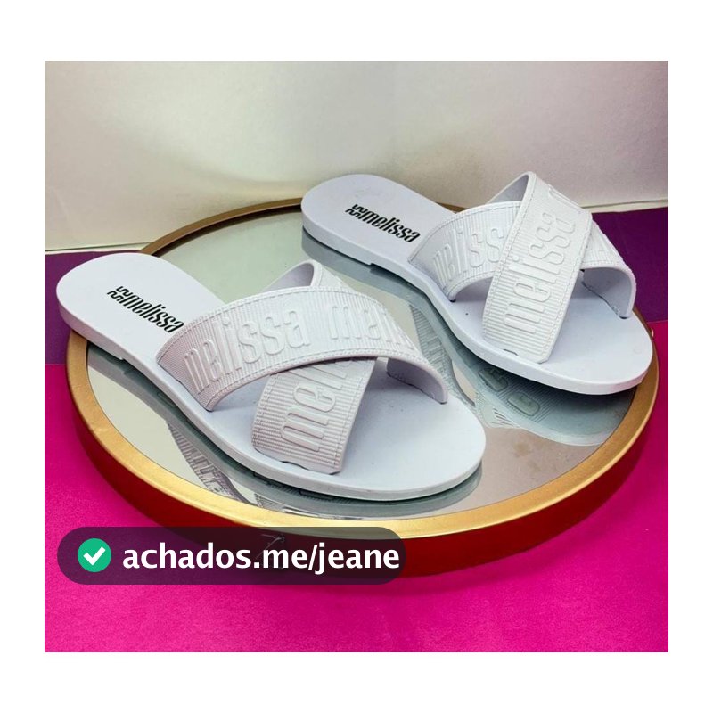 Sandália Slide Feminina – Conforto e Estilo para o Dia a Dia