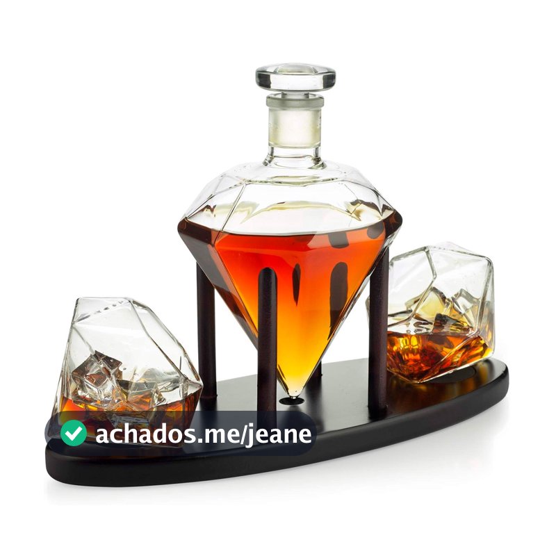 Decanter Whisky Modelo Diamante Pirâmide Com Base Madeira e Dois Copos