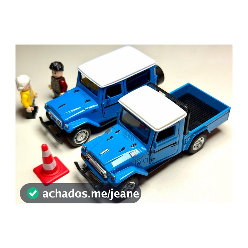 Miniatura Caminhonete toyota bandeirante escala 1:32