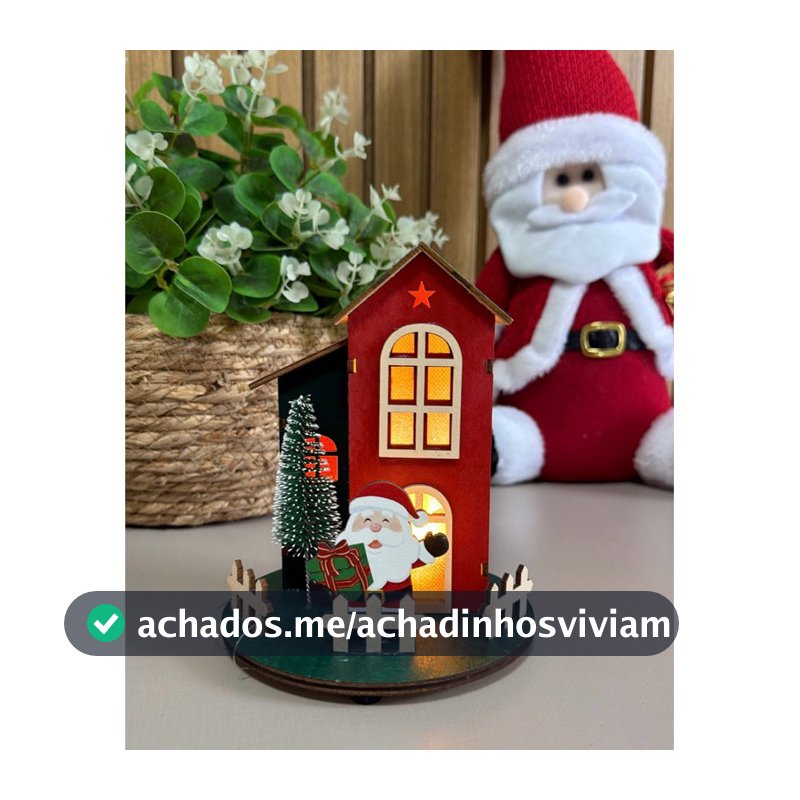 Casinha Natalina com Luz de LED Papai Noel NATM0082 Enfeite de Natal em Madeira Vila Natalina