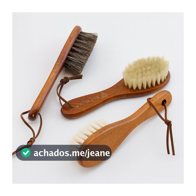 Escova de Barba Masculina Cerdas de Javali Cabo de Madeira Uso Profissional