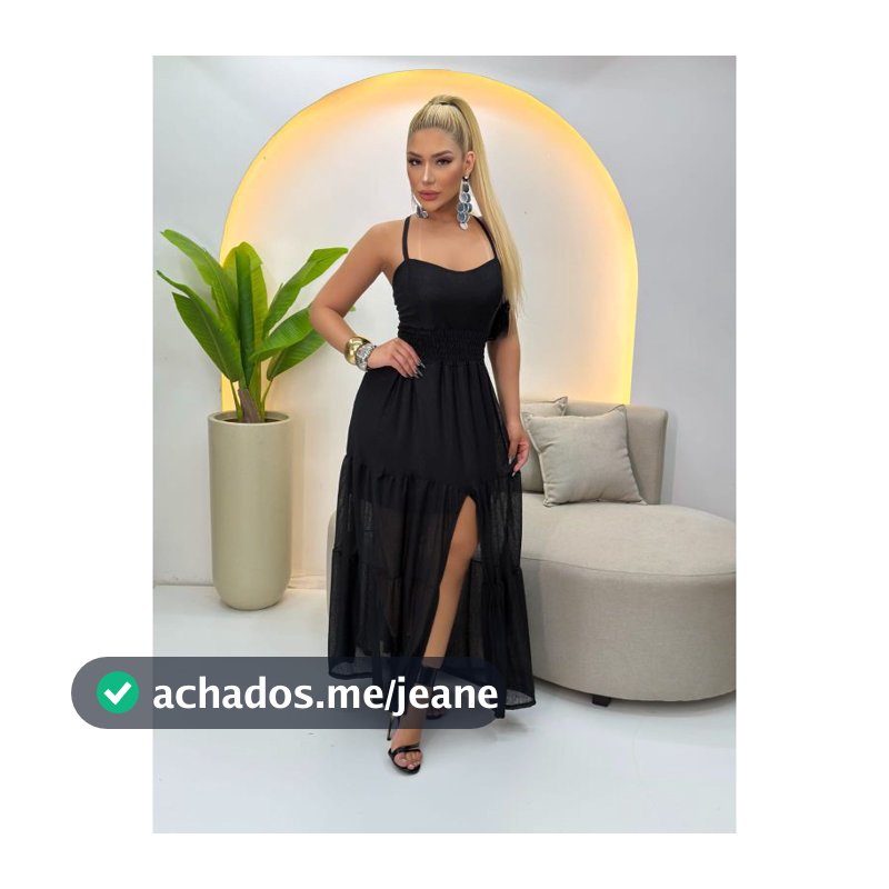 Vestido Longo com fenda lateral em Tule