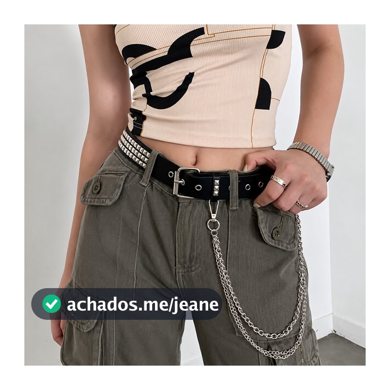 Cinto Feminino Estilo Punk com Rebites Quadrados Fivela Metálica e Comprimento 118cm