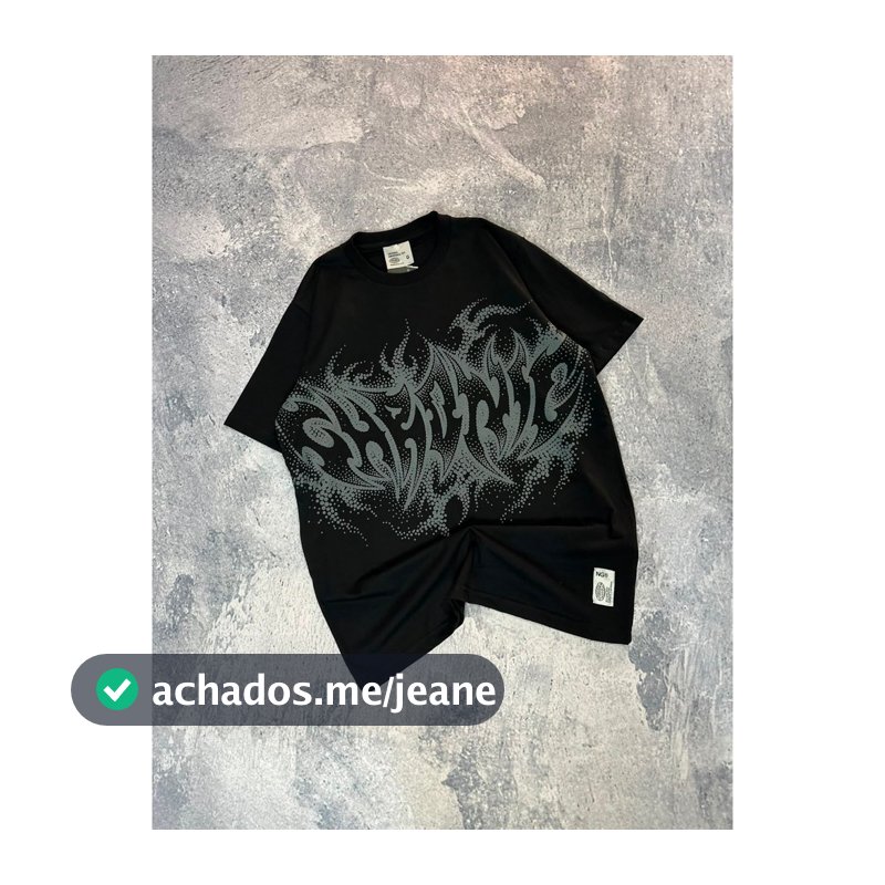 CAMISETA BÁSICA CHRONIC "TRIBAL" - PRETA