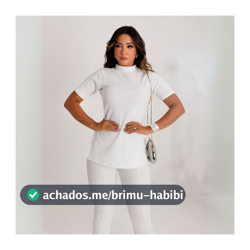 Conjunto Feminino Calça e Blusa Gola Alta E Fenda Lateral Montaria Extra