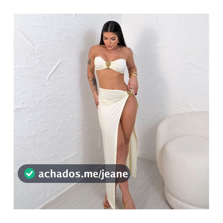 conjunto biquíni de 3 peças  acompanha o toppi a saia e a calcinha