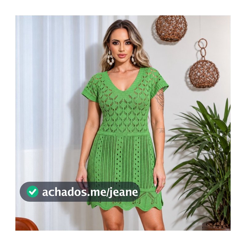 Saída de Praia Feminina Tricot Moda Verão Trama Vazada Curta Decote V