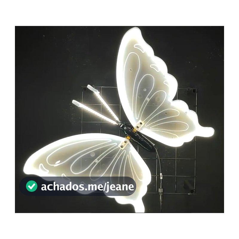 Borboleta LED 40cm Com Movimento Decoração Festa Natal