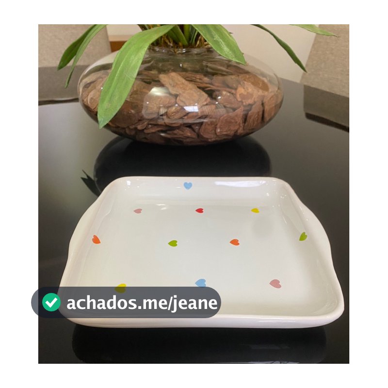 Bandeja Quadrada em Cerâmica Poá Coração 22,5cm