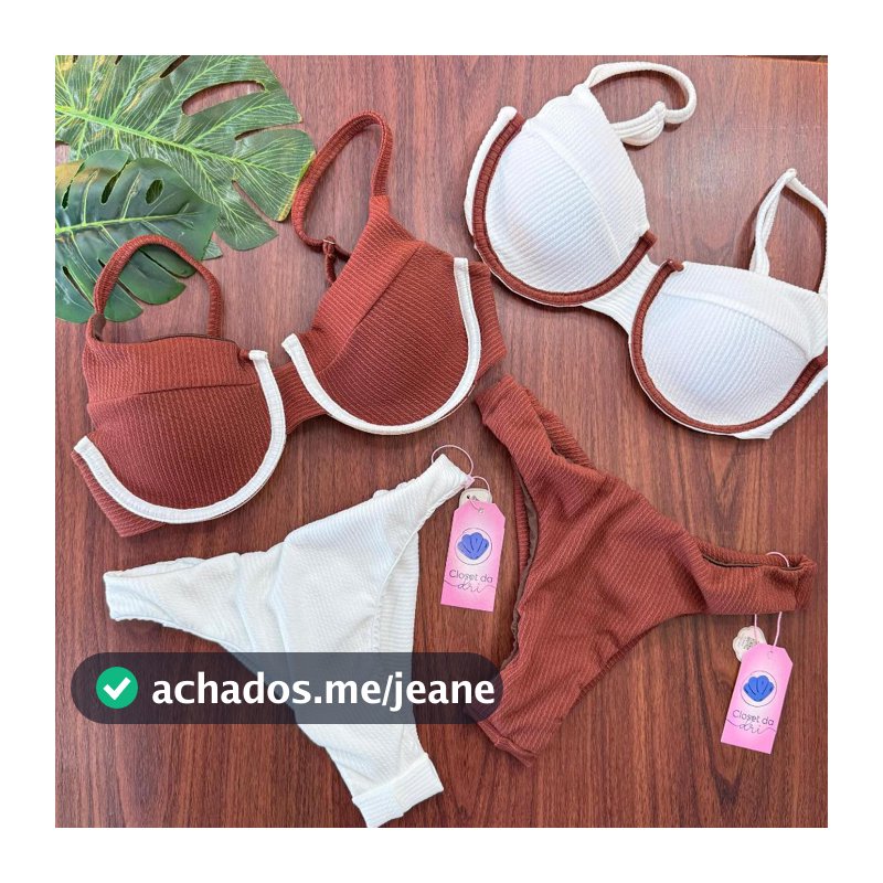 Biquíni meia-taça Retrô Atoalhado c Aro e Calcinha Asa Delta