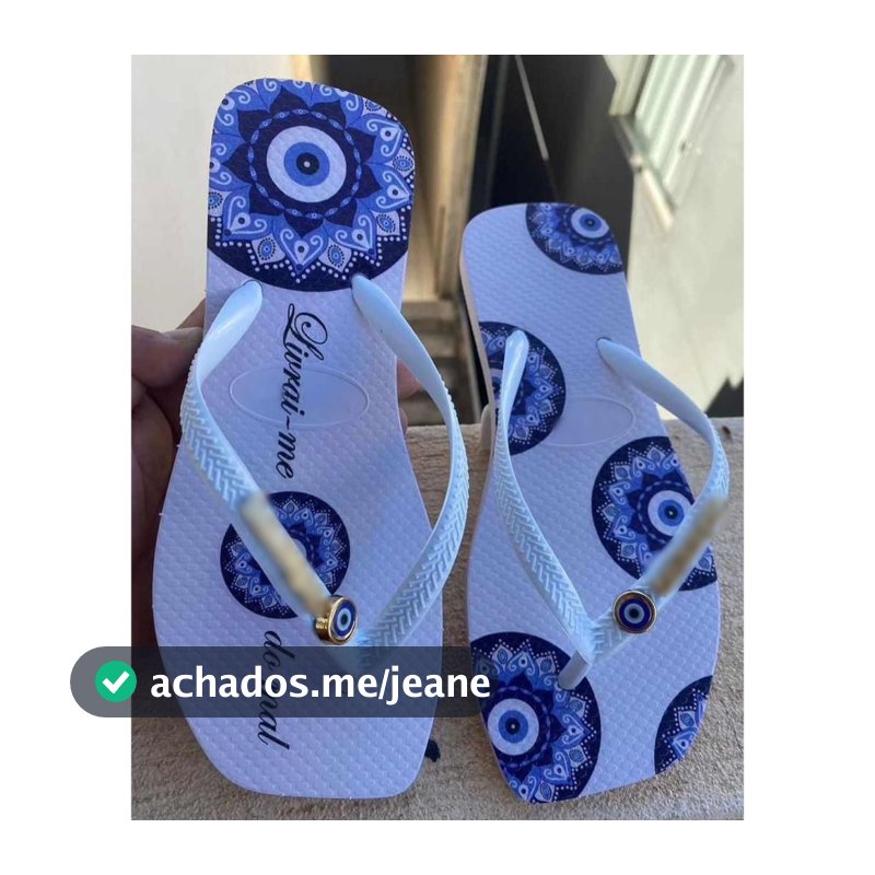 Chinelo Feminino de Verão com Estampa Colorida e Base Preta Leve