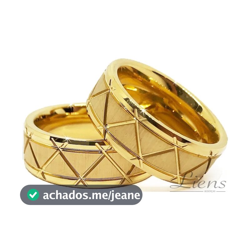 Par de Alianças Casamento Tungstênio 8mm Folheada a Ouro 18K Luxo