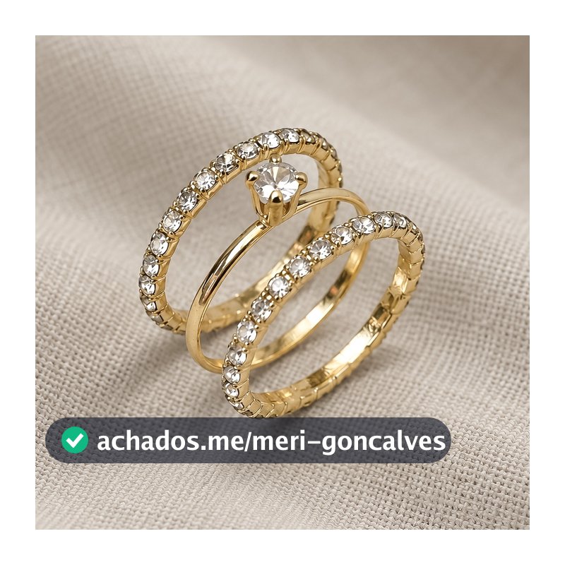 Kit com Três Anéis Femininos Aparador de Aliança e Anel Solitário Cravejado Zircônia Banhado a Ouro