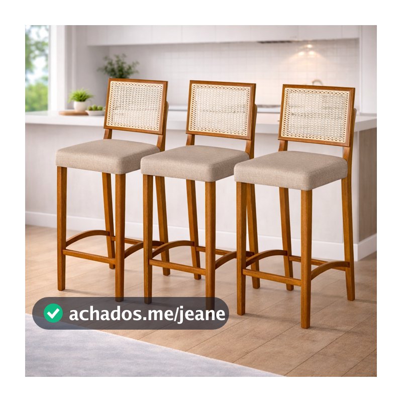 Kit 3 Banquetas Altas de Madeira com Encosto Rattan e Assento Estofado Cozinha Bancada Elegante