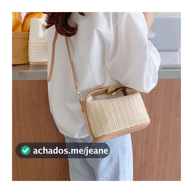 Bolsa de Tecelagem Artesanal de Palha Estilo Boho com Alça Superior e Fecho Dourado