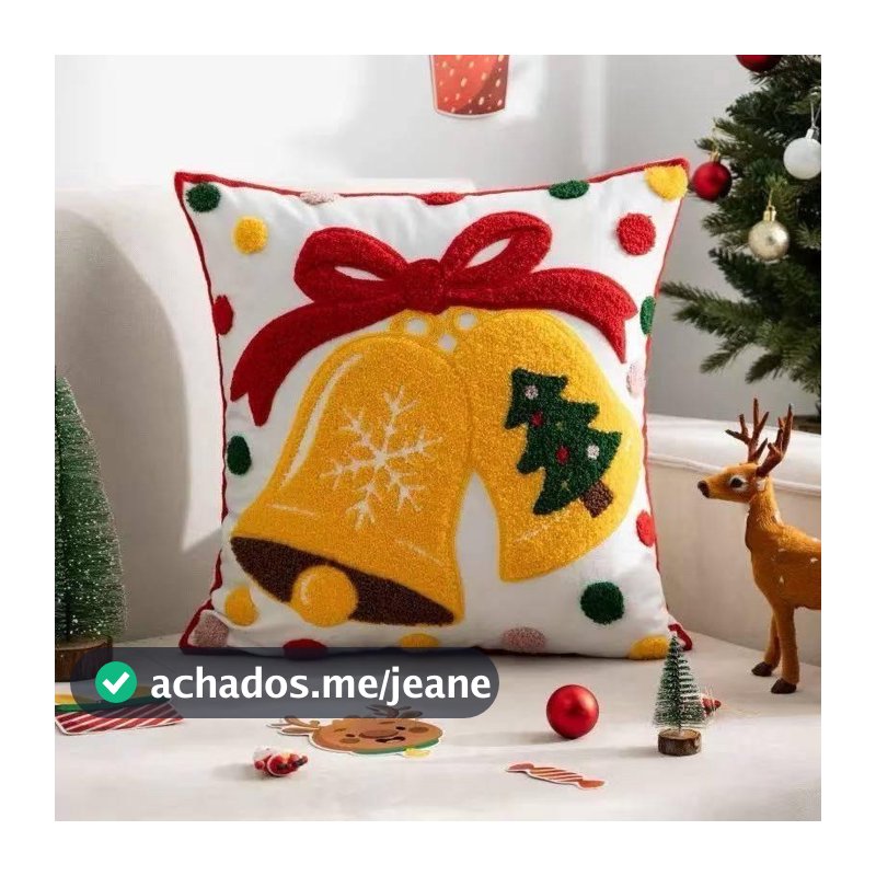 Capa de Almofada Natalina Decorativa 45x45cm em alto relevo bordada