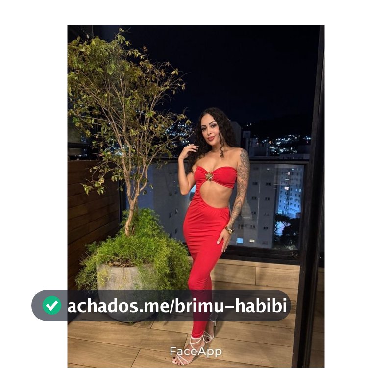 vestido  tomara que caia com flor e abertura na barriga assimetrico