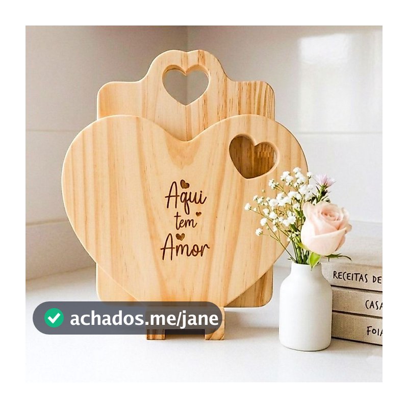 Tábua Petisqueira para Frios Coração em Madeira com Suporte - Mesa Posta - Decoração para Cozinha