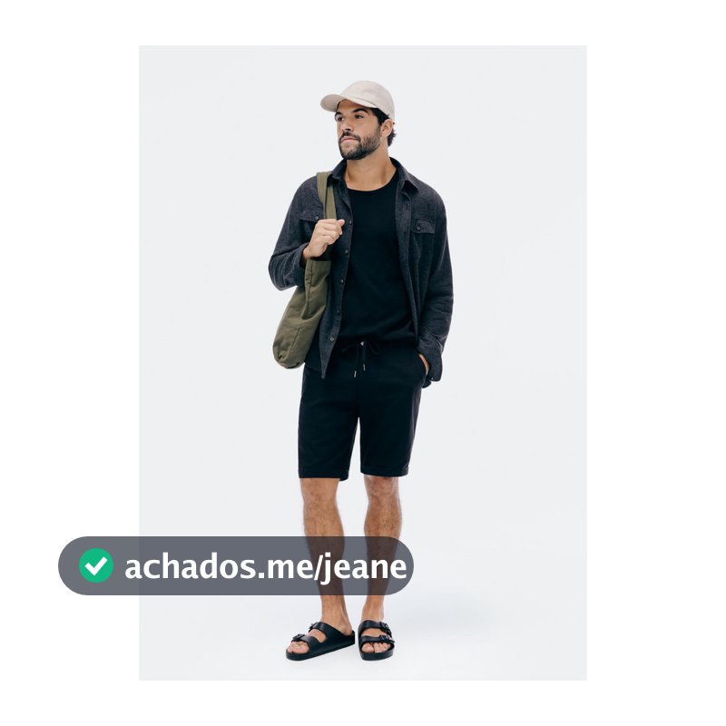Bermuda Básica Masculina Em Sarja Com Elastano