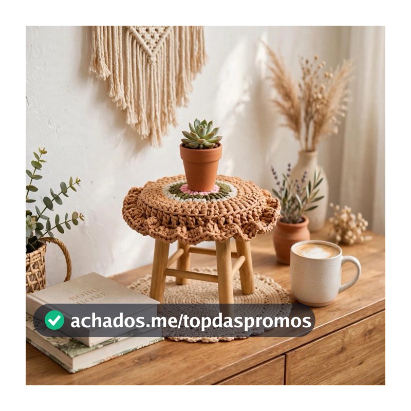 Mini Banquinho Madeira 20cm com Capa Crochê Fio de Malha - Porta Vaso Decorativo Boho - 30cm com Capa .