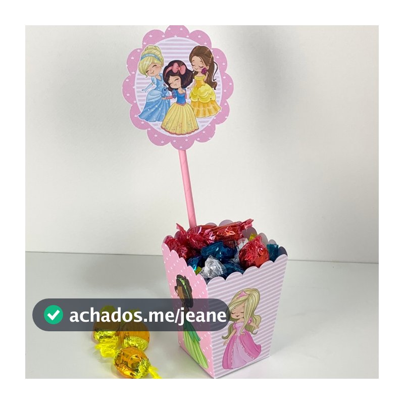 10 Centros de mesa CACHEPÔ SIMPLES com haste em papel fosco 240g PRONTA ENTREGA para colar e montar Princesas cute P