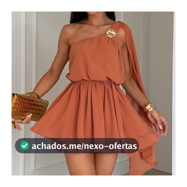 Vestido macaquinho feminino assimétrico de um ombro com capa e fivela