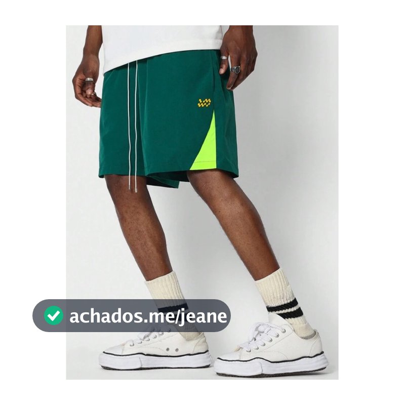 Short esportivo verde