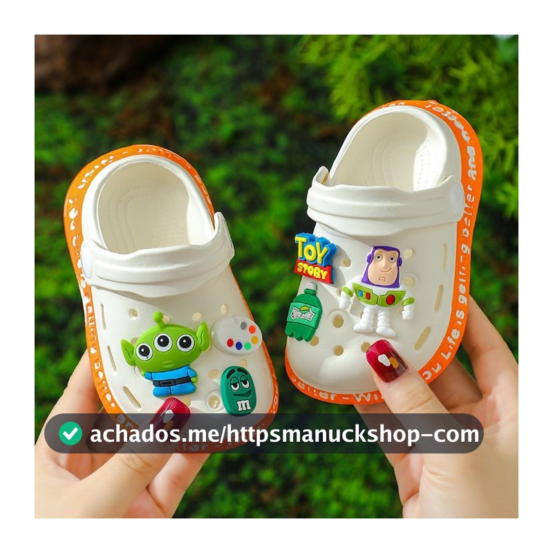Babuche Infantil Sandálias Infantis Meninos Meninas Material EVA Sapatos infantis de desenho animado