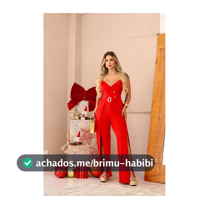 macacão feminino alfaiataria com fenda frontal.