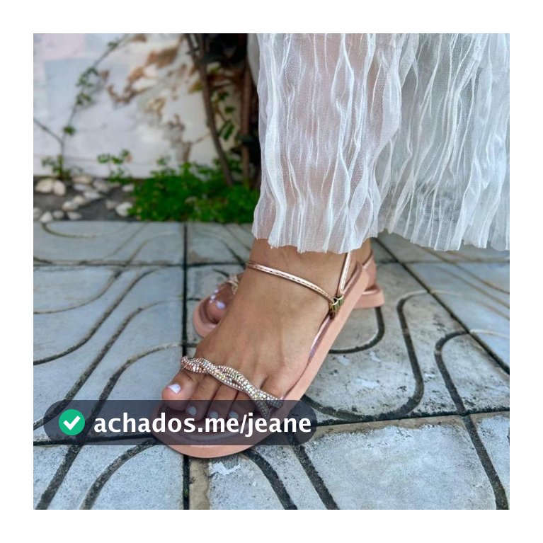 Sandália Flat Rasteirinha Feminina Antiderrapante Macia Brilhante Confortável com Fácil Regulagem brilhante Confortável