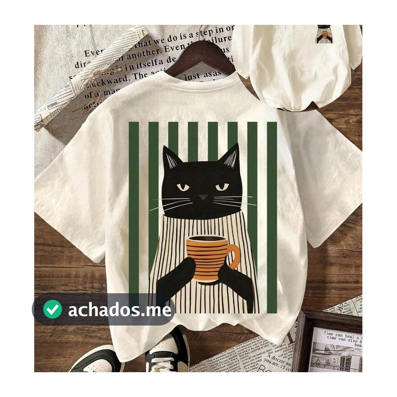 Camiseta Engraçada Gato Bebendo Café Listras Verdes Casual Feminina Gola Redonda  Minimalista Verão