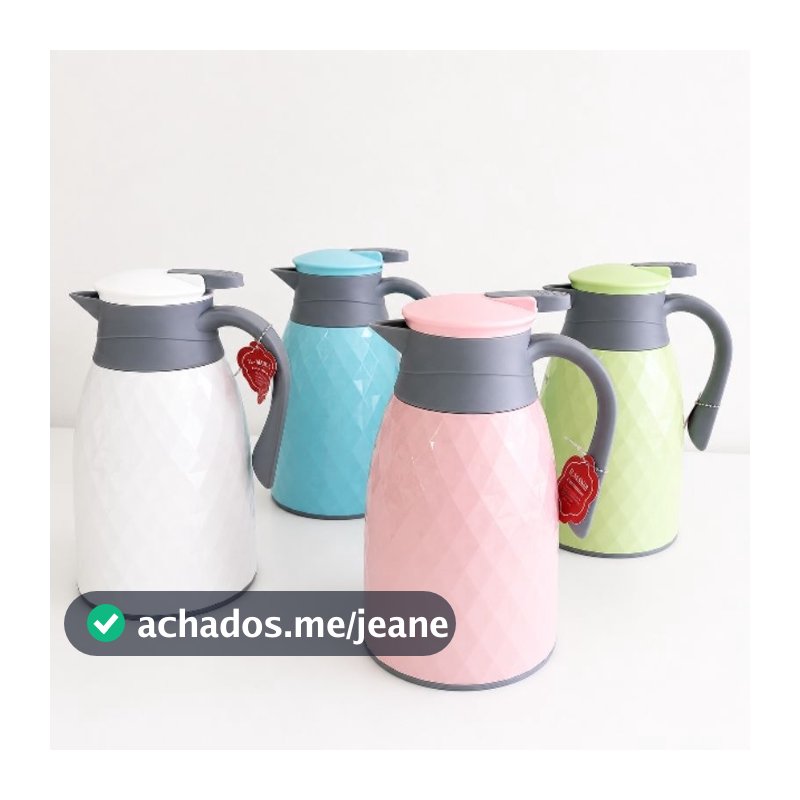 Garrafa Térmica Texturizada – Elegância e Conservação da Temperatura