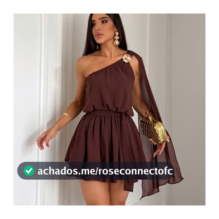 Macaquinho feminino curto fivela no ombro com capa e cinto móvel