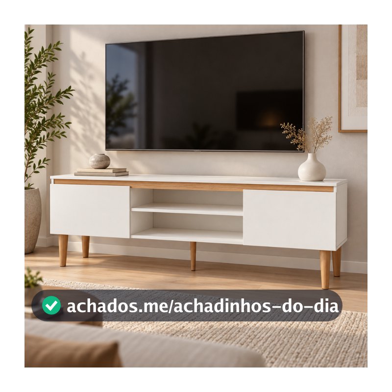 Rack Para TV Até 65 Polegadas 155 cm, Detalhe Amadeirado Claro, 2 Portas e Nicho Com Prateleira Grande ByHouse