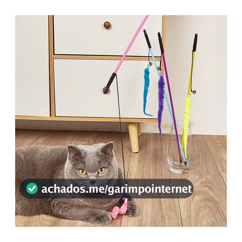 Brinquedo Varinha Colorida 40cm com Cordinha e Guizo Sonoro para Brincar com Gato Adulto ou Filhote