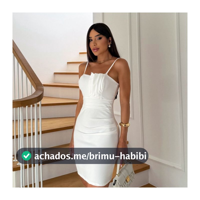 Vestido Feminino Midi Com Detalhe Na Frente Perfeito Ao Corpo Modelo Festa