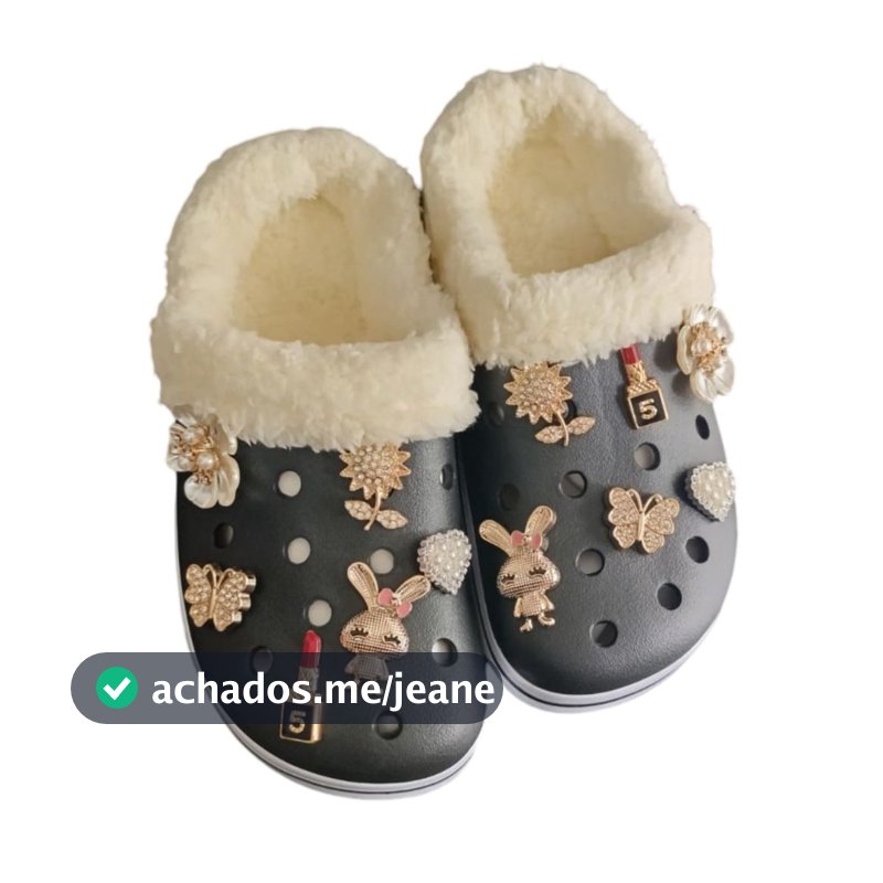 BABUCHE SANDÁLIA 12 PINS COM PELINHOS INVERNO FOFINHA TIPO PANTUFA SOLADO RASTEIRO QUENTE DIA-A-DIA VERSÁTIL CONFORTO