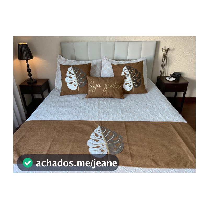 KIT PESEIRA COM CAPAS DE ALMOFADAS BORDADA TECIDO BOUCLÊ - 4 PEÇAS