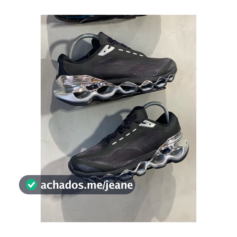 Tênis masculino confortável preto/cromado lançamento 15 anos tecnologico