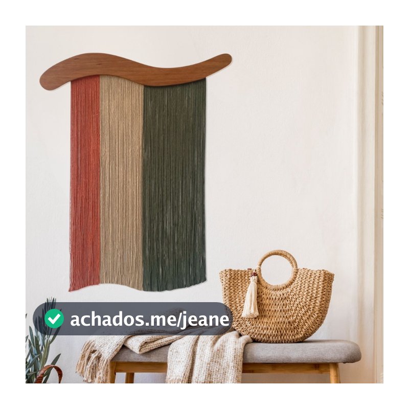 Painel Decorativo Boho Chic com Franjas Fios Soltos em Madeira Onda Artesanal
