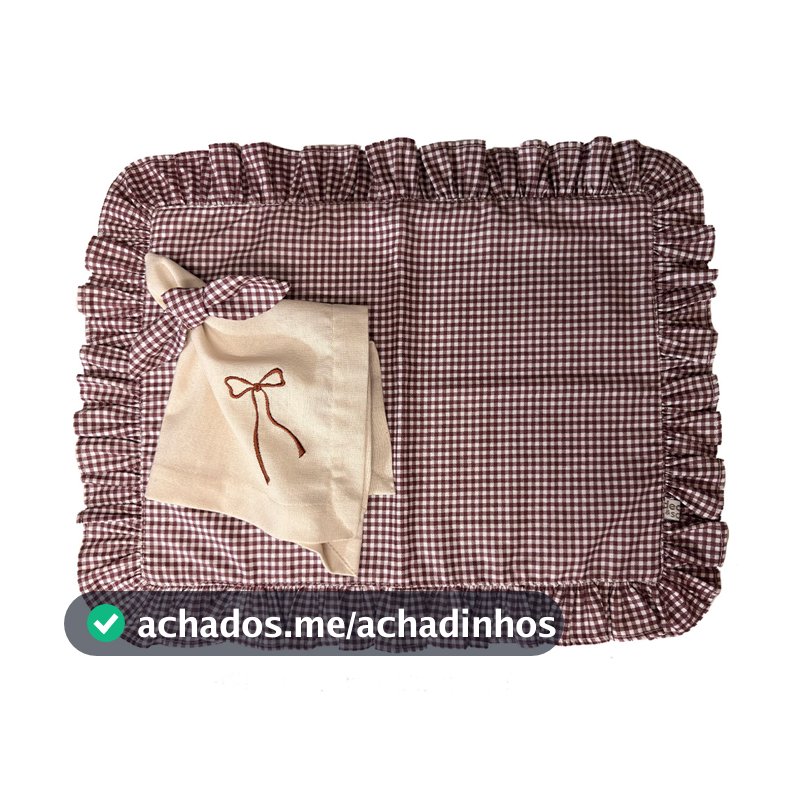 Kit Lugar Americano Retangular Xadrez Vichy Marrom com Babado + Guardanapo Bordado Laço