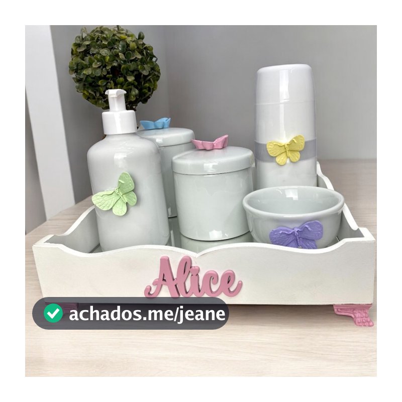 Kit higiene do bebe porcelana Borboleta Bandeja 25cm mod 1 com nome