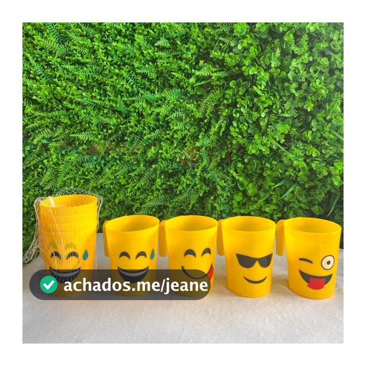 Conjunto 4 canecas de emoji plástico- IMP-619