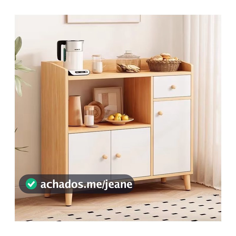 Armários de cozinha com três portas e duas gavetas