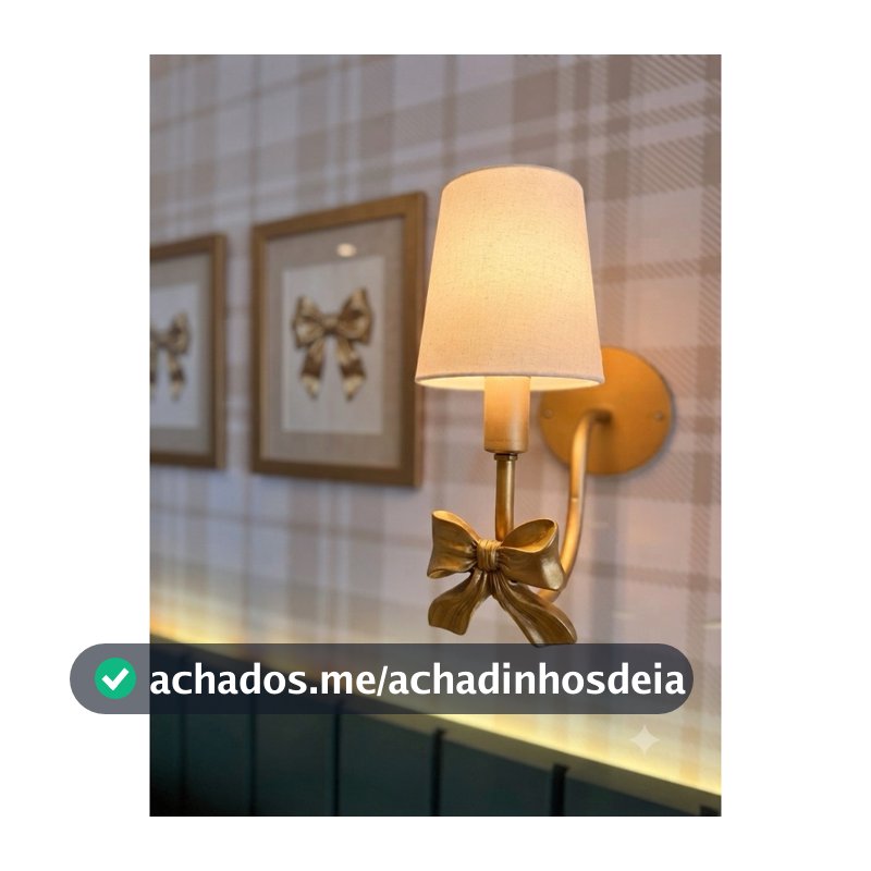 Arandela Laço Dourado + Cúpula Bege Quarto Bebê Infantil